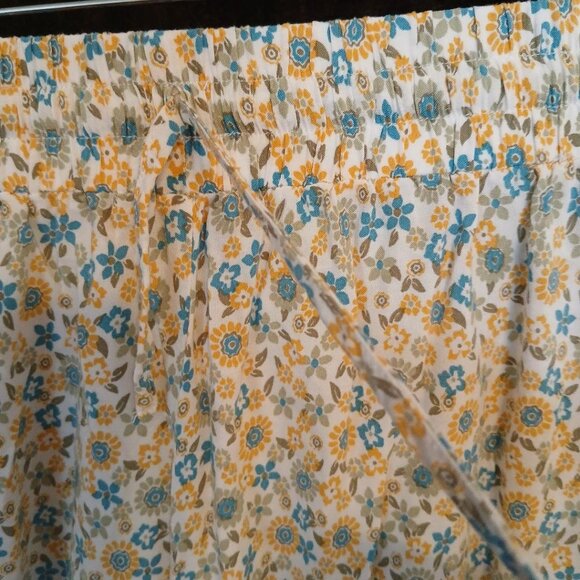 Versona flower palazzo pants with ruffle (SIZE M) - Picture 2 of 7